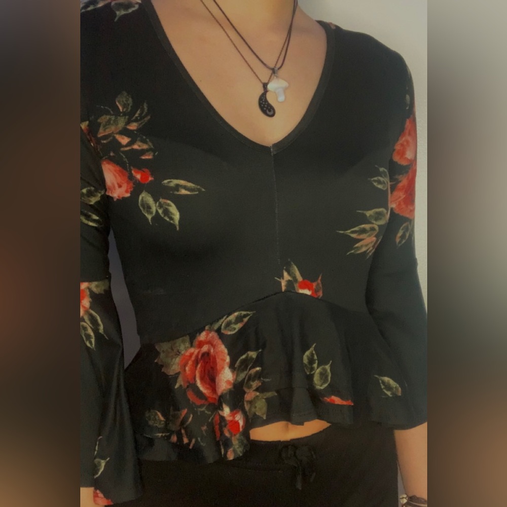Black W/ Red Roses Cropped Ruffle Shirt
